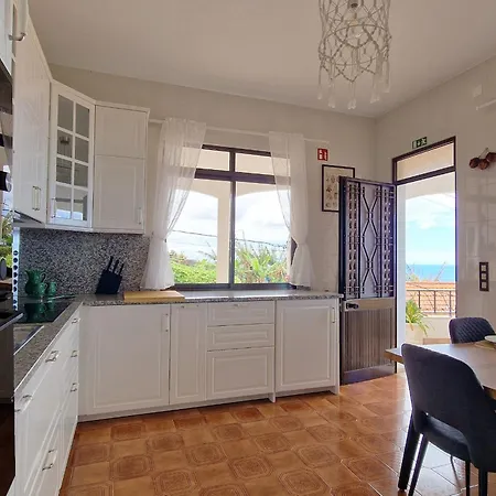 Branca * Понта-ду-Сол