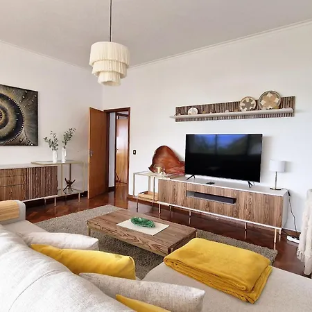 Branca Apartment Ponta do Sol (Madeira)