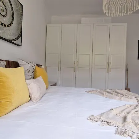 Branca Apartment