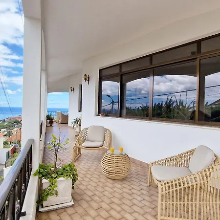 Apartment Branca *